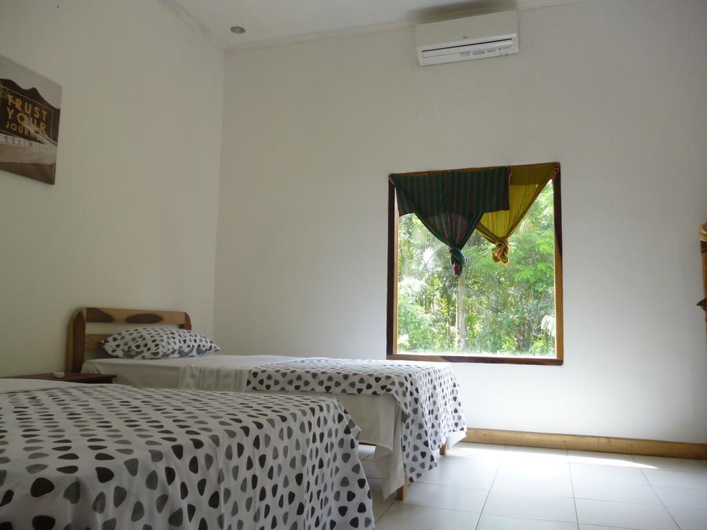 Dewi Garden Guesthouse Kuta  Exterior foto