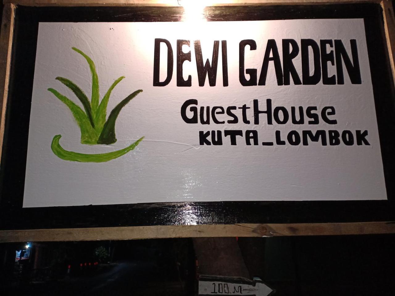Dewi Garden Guesthouse Kuta  Exterior foto